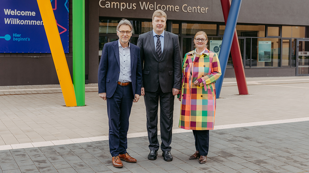 Prof.  Jens Strackeljan, Prof. Dr. Daniela Dieterich und  Prof. Dr. med. Stephan Fricke (c) Jana Dünnhaupt Uni Magdeburg